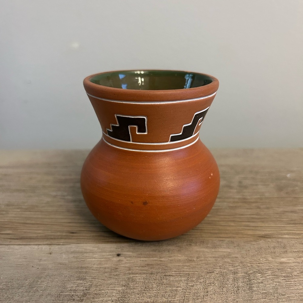 Geometric Vase Vtg Mexico Folk Art‎ Pottery Terra Cotta 4 Inches